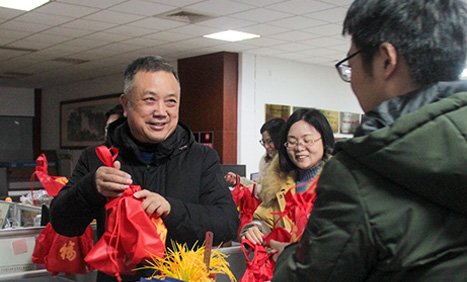 员工关怀  爱在ca88